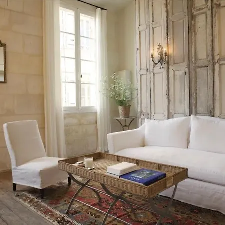 Porte Aiguiere - Coeur Historique Apartment *