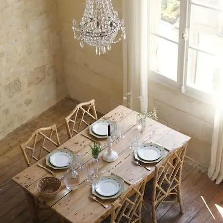 Porte Aiguiere - Coeur Historique شقة ساتْ