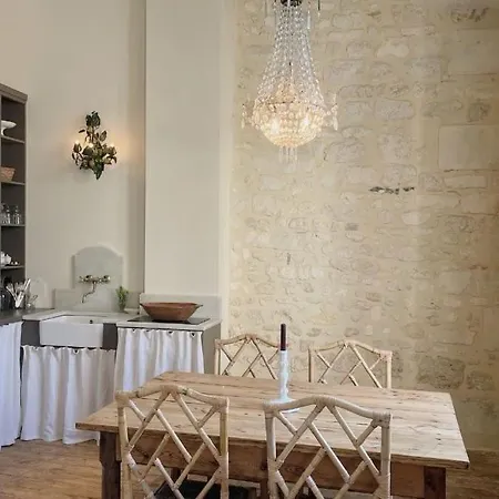 Porte Aiguière - Cœur Historique * Saintes